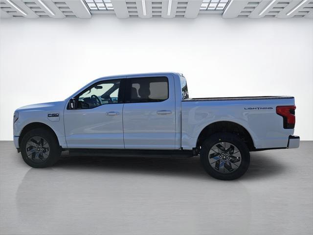 Photo of 2025 OXFORD WHITE Ford F-150 Lightning