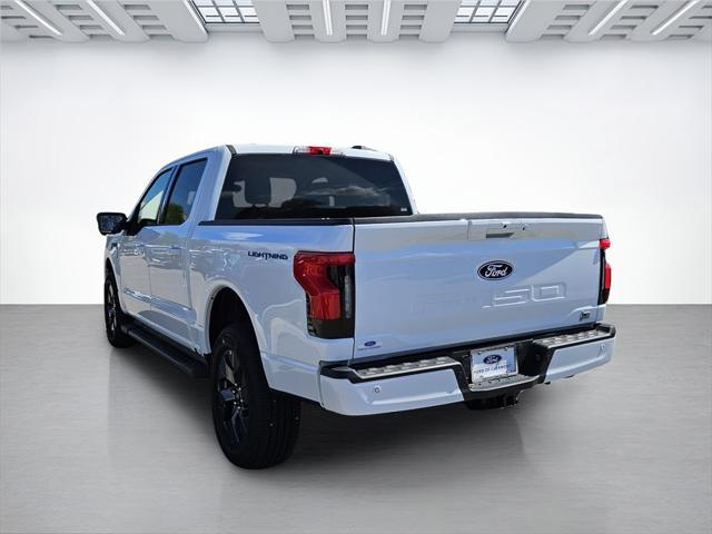 Photo of 2025 OXFORD WHITE Ford F-150 Lightning
