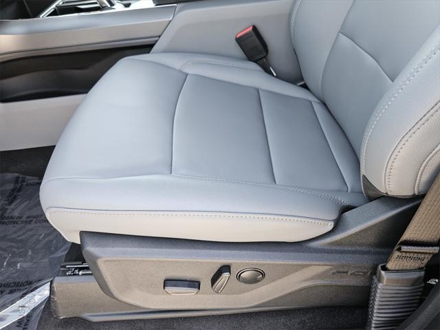 Photo of 2025 SPACE WHITE METALLIC Ford F-150 Lightning