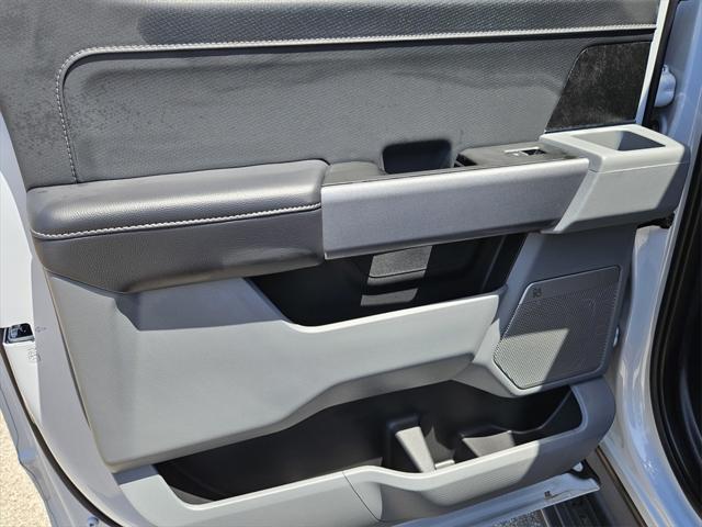 Photo of 2025 SPACE WHITE METALLIC Ford F-150 Lightning