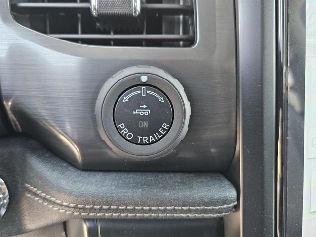 Photo of 2025 SPACE WHITE METALLIC Ford F-150 Lightning