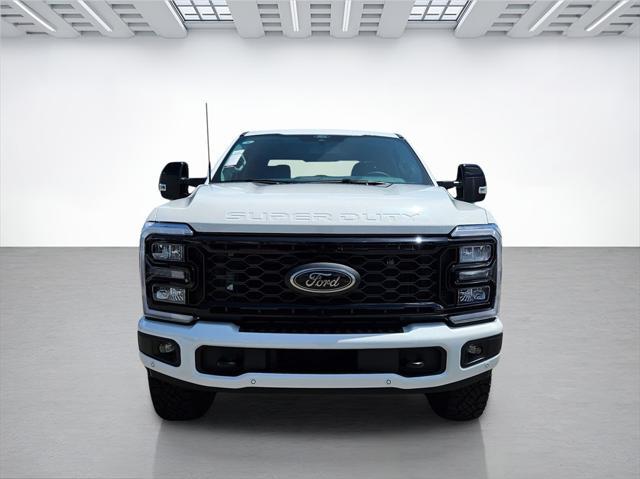 Photo of 2025 Star White Metallic Tri-Coat Ford F-250