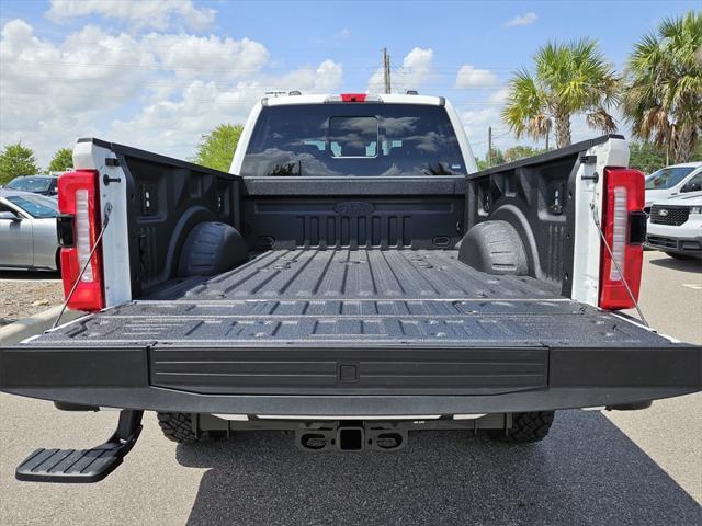 Photo of 2025 Star White Metallic Tri-Coat Ford F-250