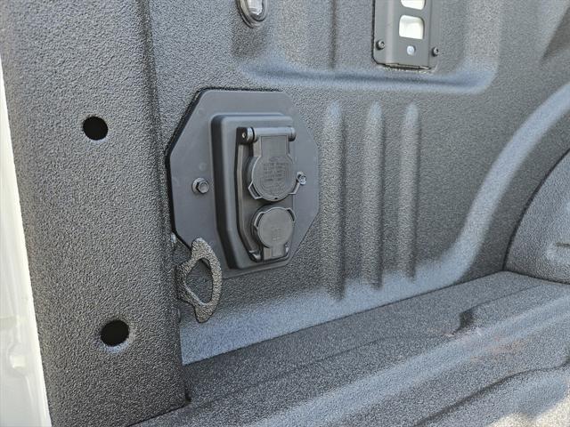 Photo of 2025 Star White Metallic Tri-Coat Ford F-250