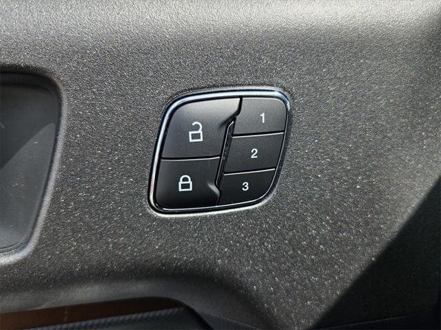 Photo of 2025 Azure Gray Metallic Tri-Coat Ford Bronco Sport