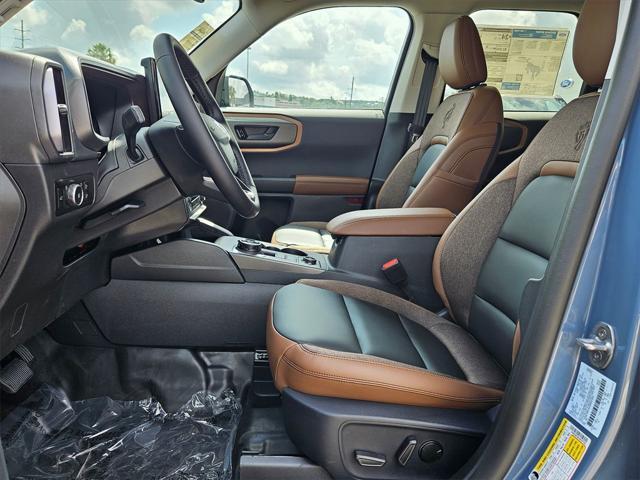 Photo of 2025 Azure Gray Metallic Tri-Coat Ford Bronco Sport