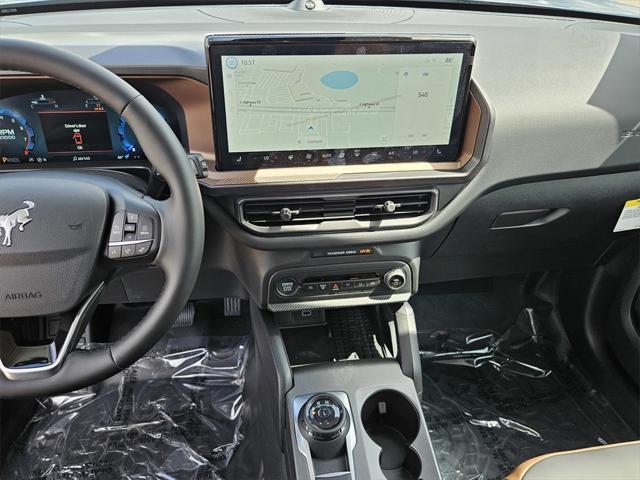 Photo of 2025 Azure Gray Metallic Tri-Coat Ford Bronco Sport
