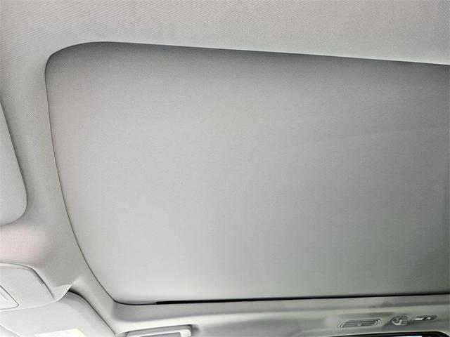 Photo of 2025 Agate Black Metallic Ford Expedition