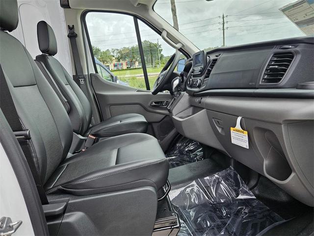 Photo of 2025 OXFORD WHITE Ford Transit-250