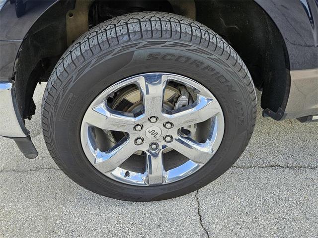 Photo of 2022 ANTIMATTER BLUE METALLIC Ford F-150