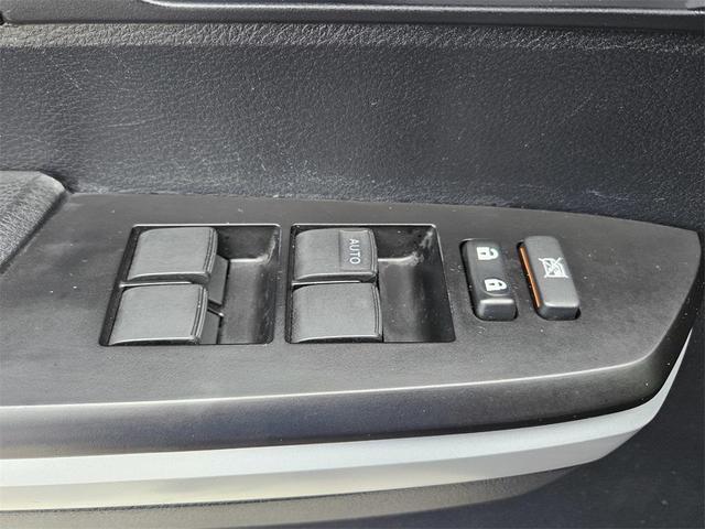 Photo of 2020 Magnetic Grey Metallic Toyota Tundra