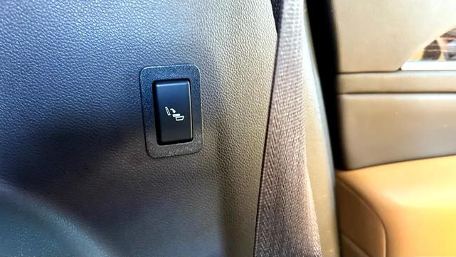 Photo of 2022 Black Cadillac Escalade