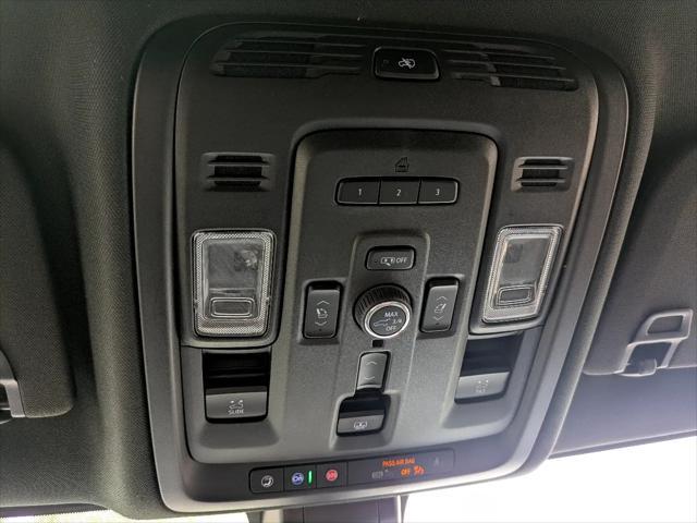 Photo of 2021 BLACK GMC Yukon
