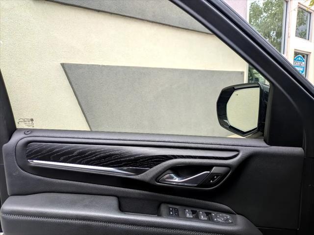 Photo of 2021 BLACK GMC Yukon