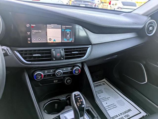 Photo of 2021 Blue Alfa Romeo Giulia