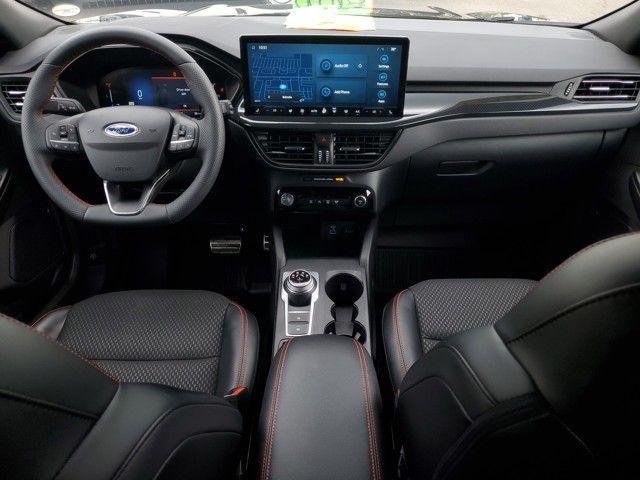 Photo of 2023 Cinnabar Red Metallic Ford Escape