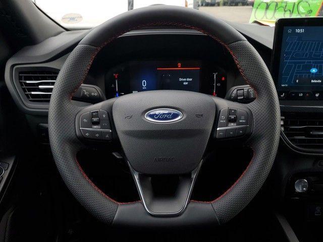 Photo of 2023 Cinnabar Red Metallic Ford Escape