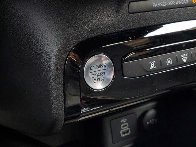 Photo of 2024 Iconic Silver Metallic Ford Escape