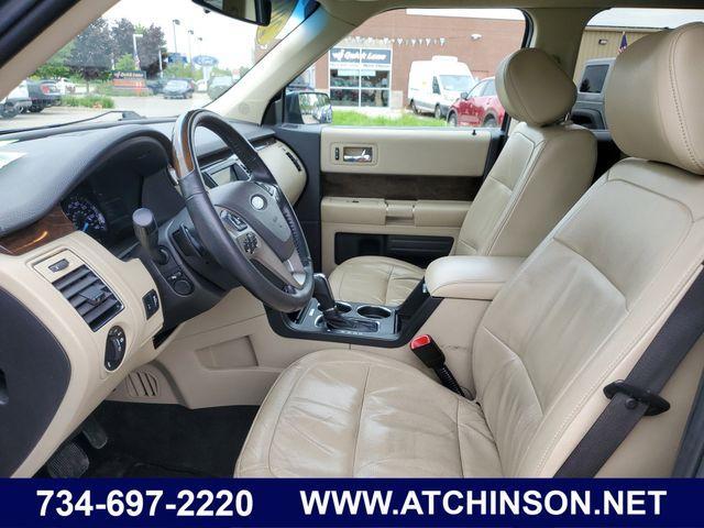 Photo of 2016 Blue Metallic Ford Flex