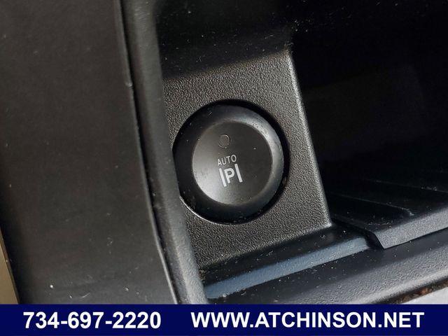 Photo of 2016 Blue Metallic Ford Flex