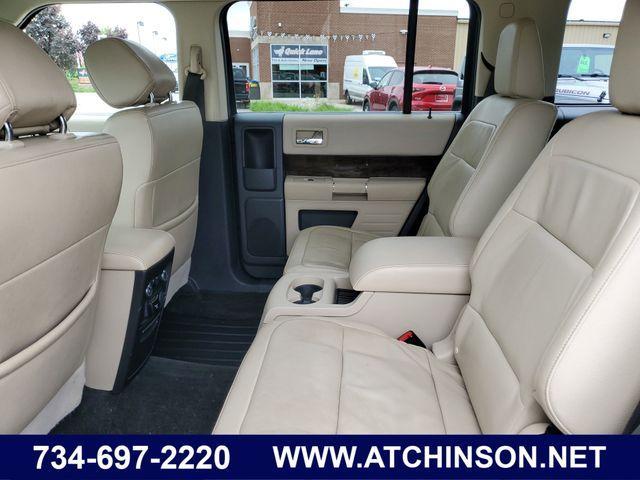 Photo of 2016 Blue Metallic Ford Flex