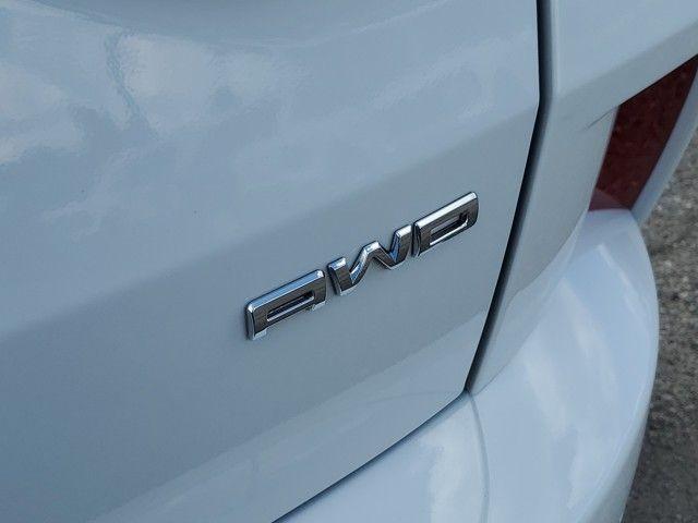 Photo of 2023 Oxford White Ford Escape