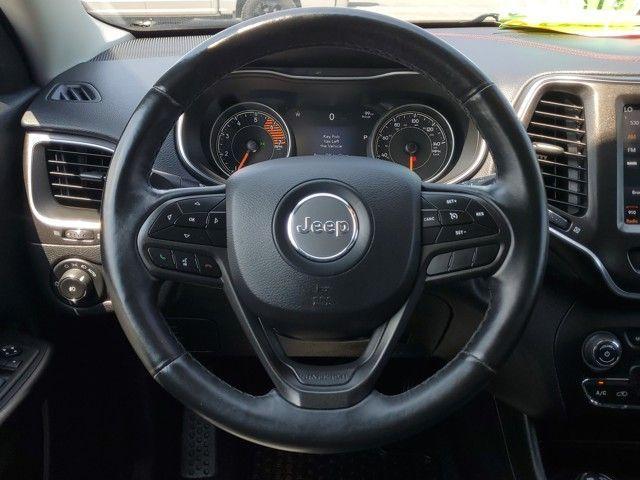 Photo of 2019 Granite Crystal Clearcoat Metallic Jeep Cherokee