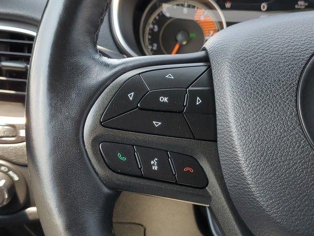 Photo of 2019 Granite Crystal Clearcoat Metallic Jeep Cherokee