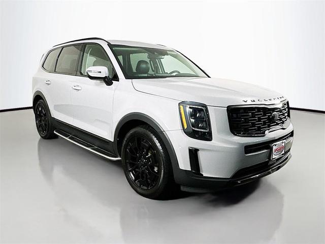 Photo of 2021 Wolf Gray Kia Telluride