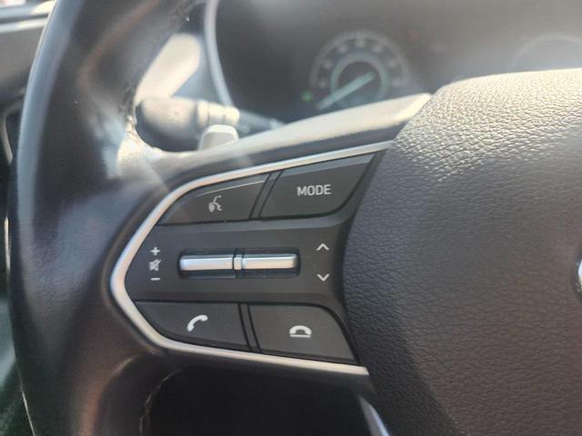 Photo of 2022 Quartz White Hyundai SANTA FE