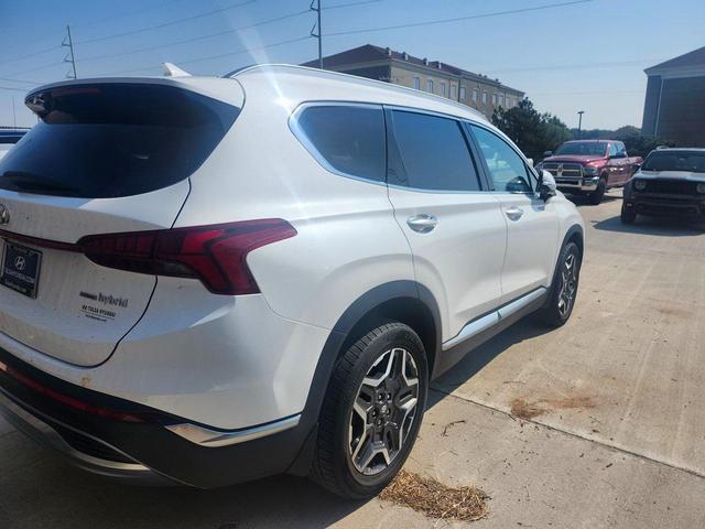 Photo of 2022 Quartz White Hyundai SANTA FE