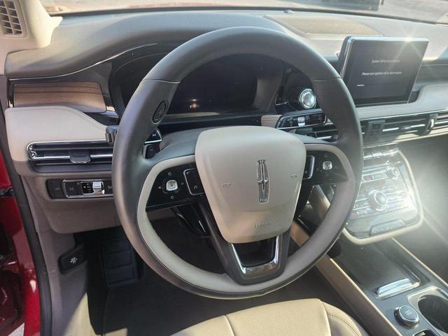 Photo of 2022 Red Carpet Metallic Tinted Clearcoat Lincoln Corsair