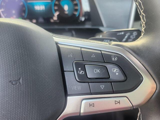 Photo of 2024 Aurora Red Metallic Volkswagen Atlas Cross Sport