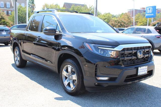 Photo of 2025 Crystal Black Pearl Honda Ridgeline
