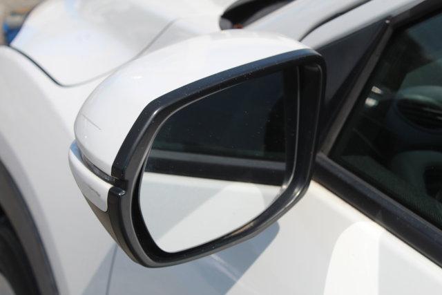 Photo of 2019 White Honda HR-V