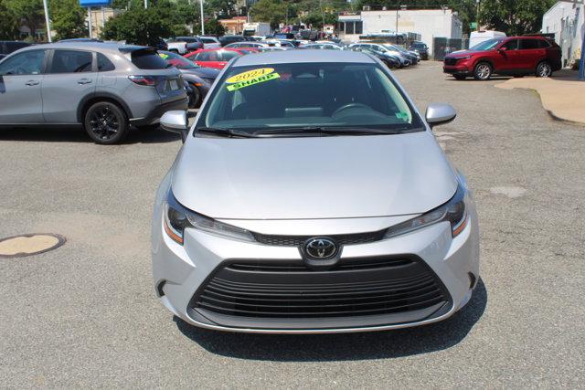 Photo of 2024 Classic Silver Me Toyota Corolla