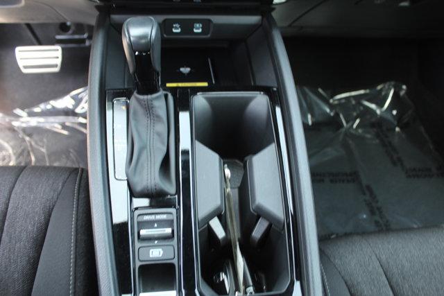 Photo of 2025 White Honda Accord Hybrid