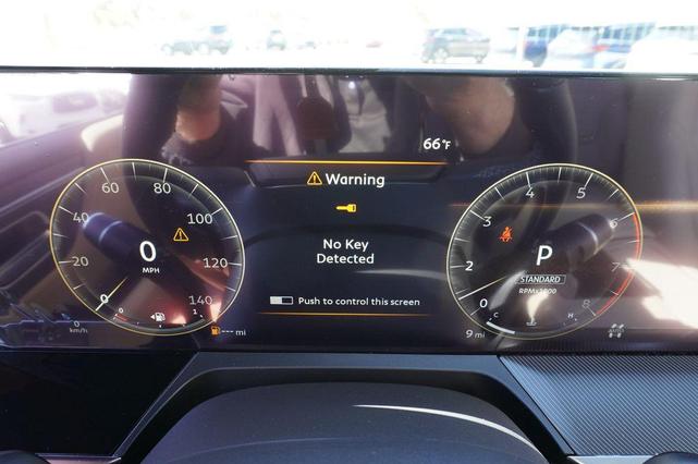 Photo of 2025 Radiant White INFINITI QX80