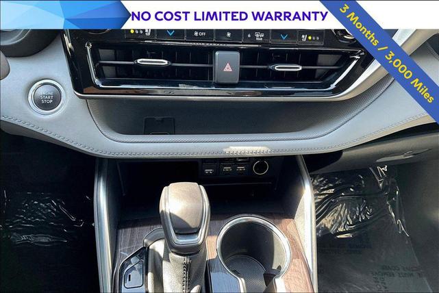 Photo of 2021 Magnetic Gray Metallic Toyota Highlander