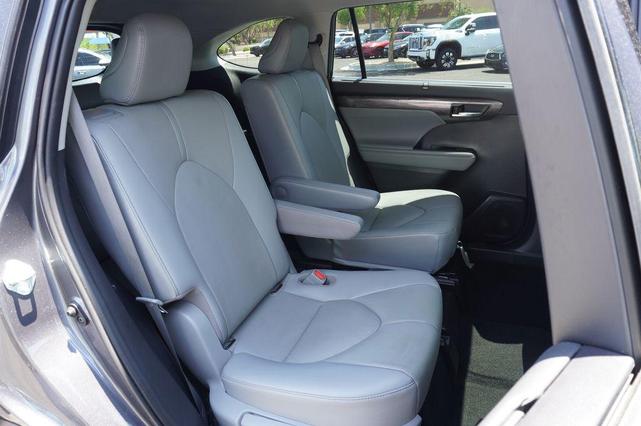 Photo of 2021  Toyota Highlander