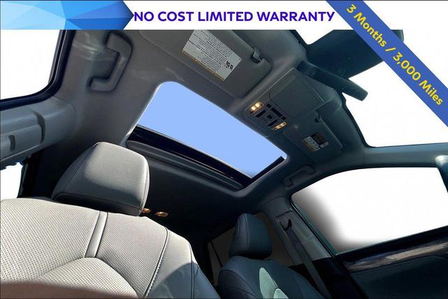Photo of 2021 Magnetic Gray Metallic Toyota Highlander
