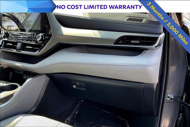 Photo of 2021 Magnetic Gray Metallic Toyota Highlander