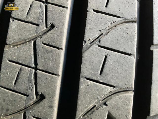Photo of 2023 Carbonized Gray Metallic Ford Explorer