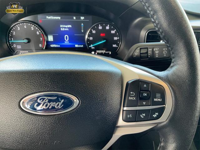 Photo of 2023 Carbonized Gray Metallic Ford Explorer