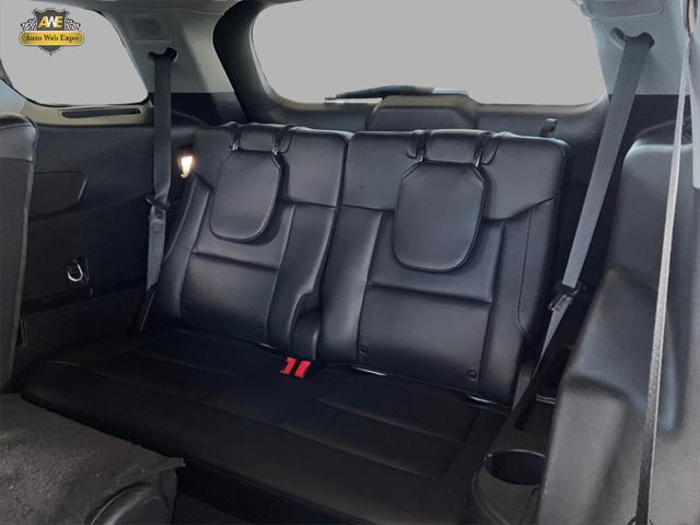 Photo of 2023 Carbonized Gray Metallic Ford Explorer