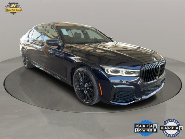 2022 BMW 740