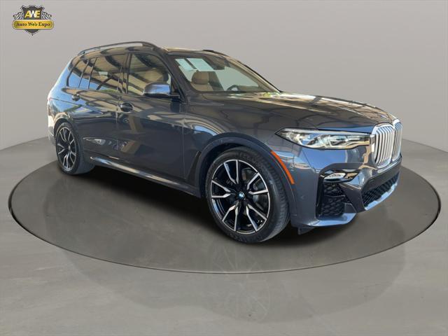 2022 BMW X7