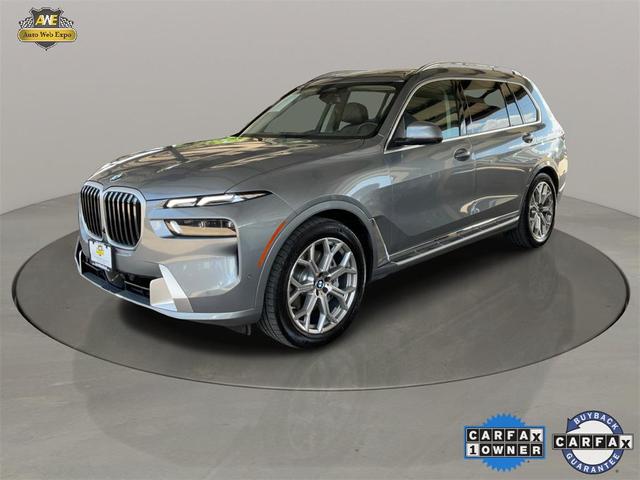 Photo of 2024 Skyscraper Gray Metallic BMW X7