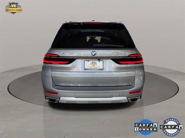 Photo of 2024 Skyscraper Gray Metallic BMW X7