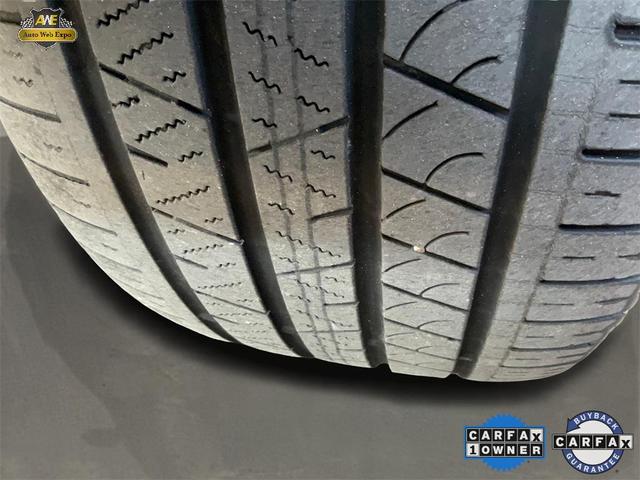 Photo of 2024 Skyscraper Gray Metallic BMW X7